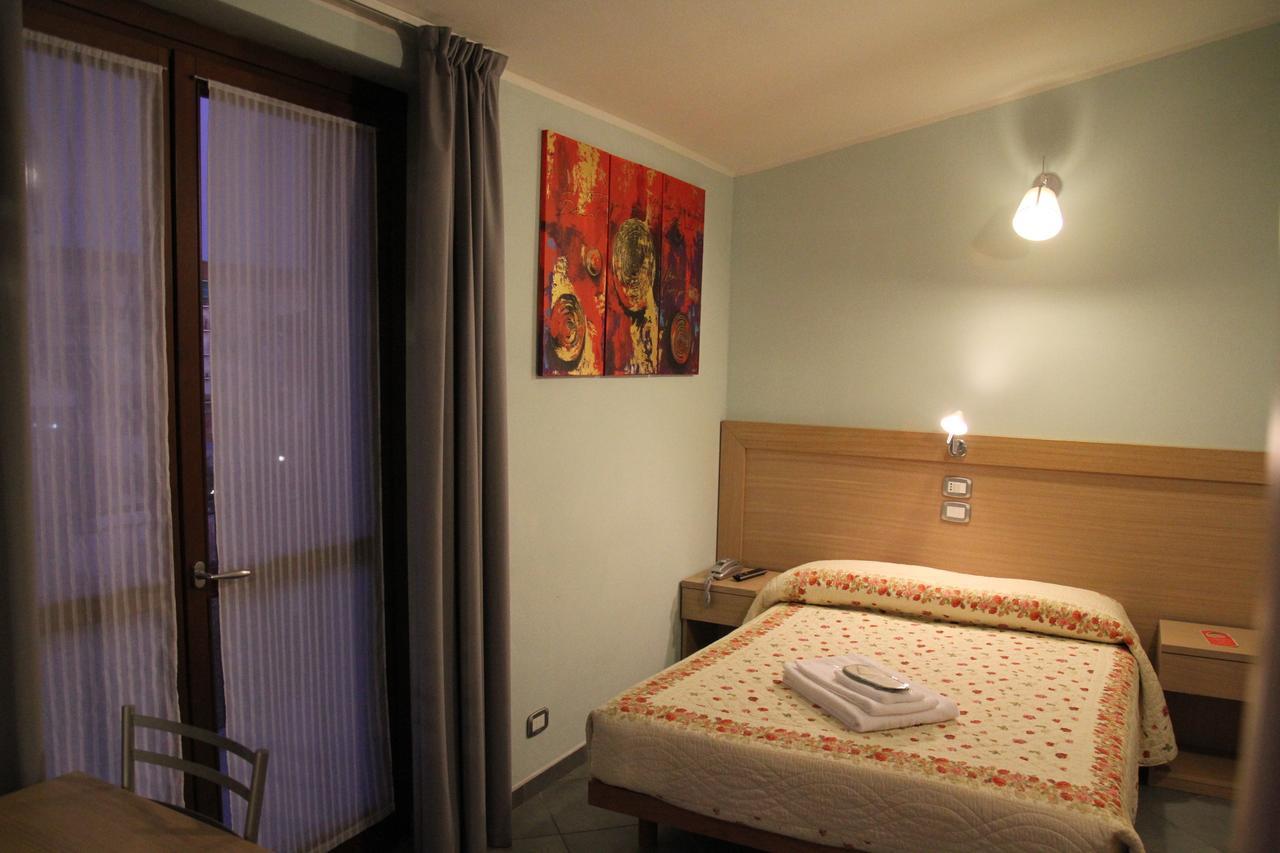 Albergo Verdi Novi Ligure Zewnętrze zdjęcie