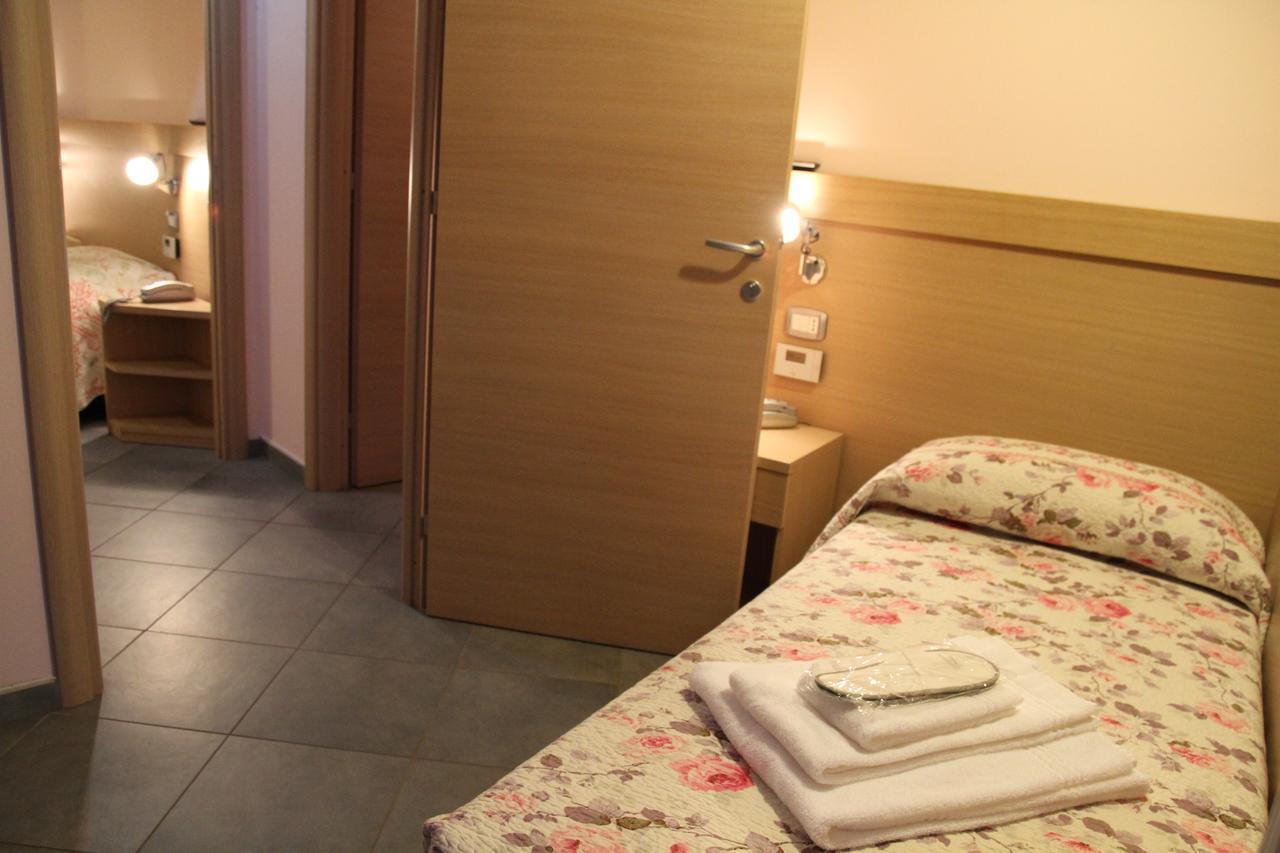 Albergo Verdi Novi Ligure Zewnętrze zdjęcie